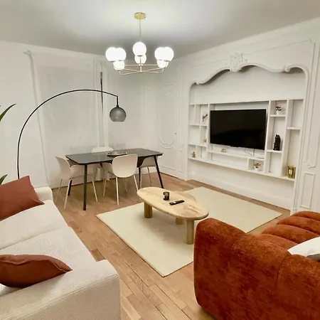 Le Richebourg - Place Wilson, Centre Apartamento *