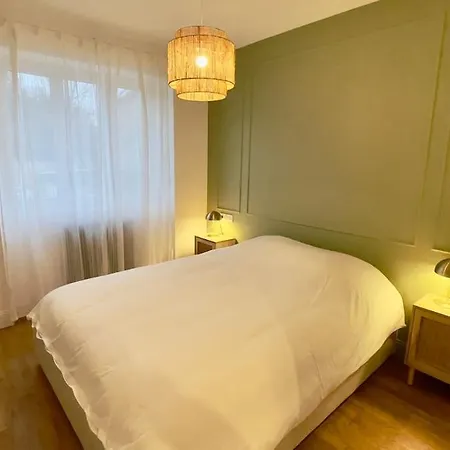 Le Richebourg - Place Wilson, Centre