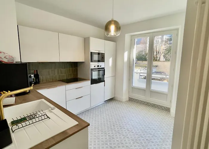 Le Richebourg - Place Wilson, Centre Ντιζόν